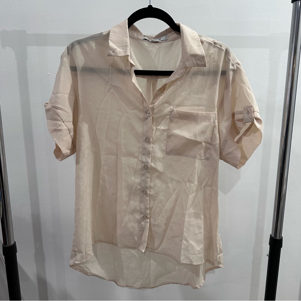 Forever 21 Light Beige Casual Button-Down Shirt